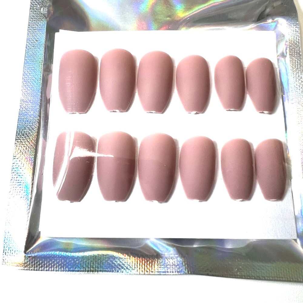 24 Pc Matte Mauve Press On Nails | Short Coffin Shape | Reusable with Kit